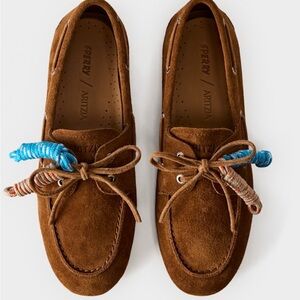 Aritzia Brown Loafers with Blue Accents
